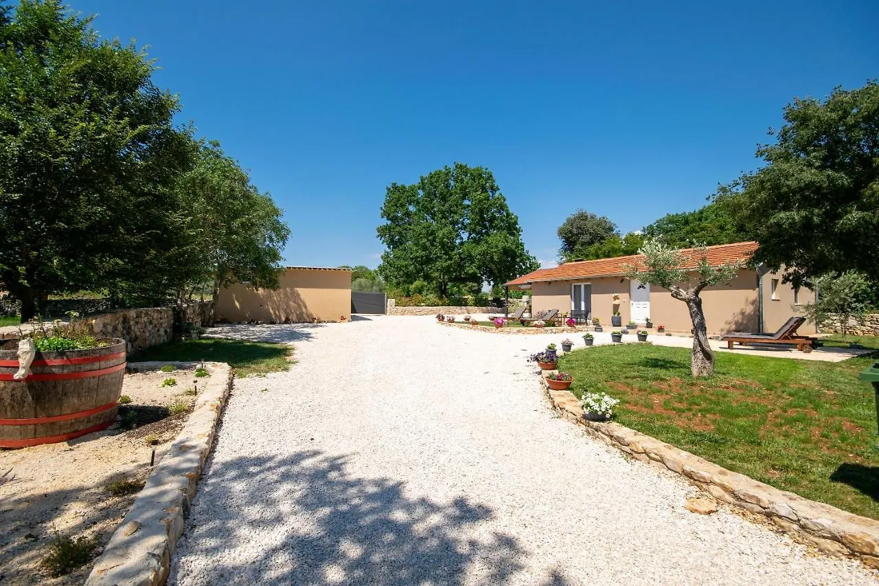 Old Oak Holiday House Villa Rovinj Croatia