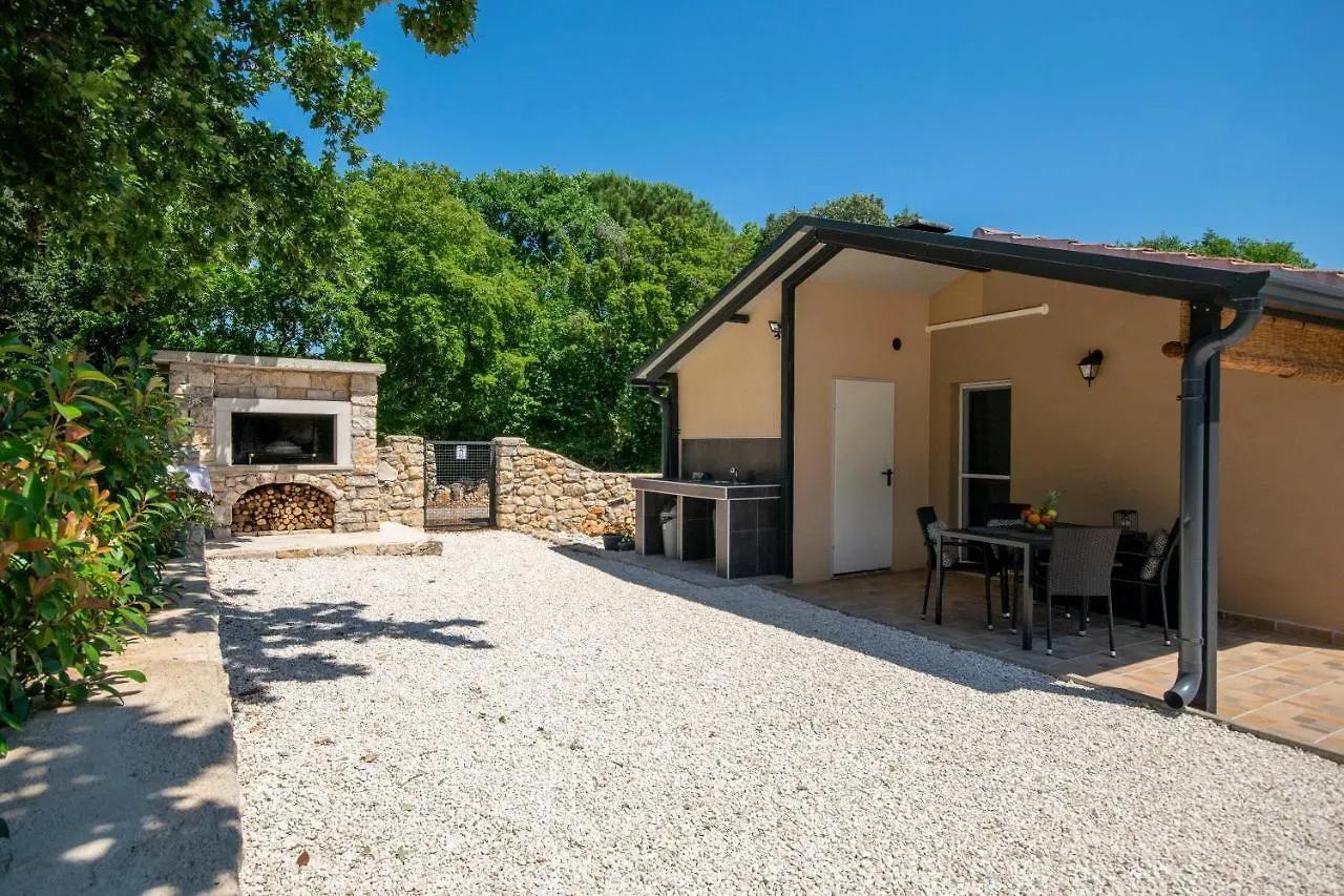 Old Oak Holiday House Villa Rovinj 0*,